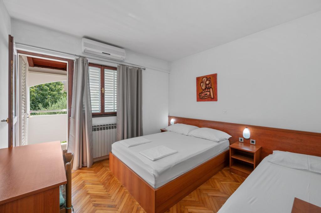 83390_7113_1749156174