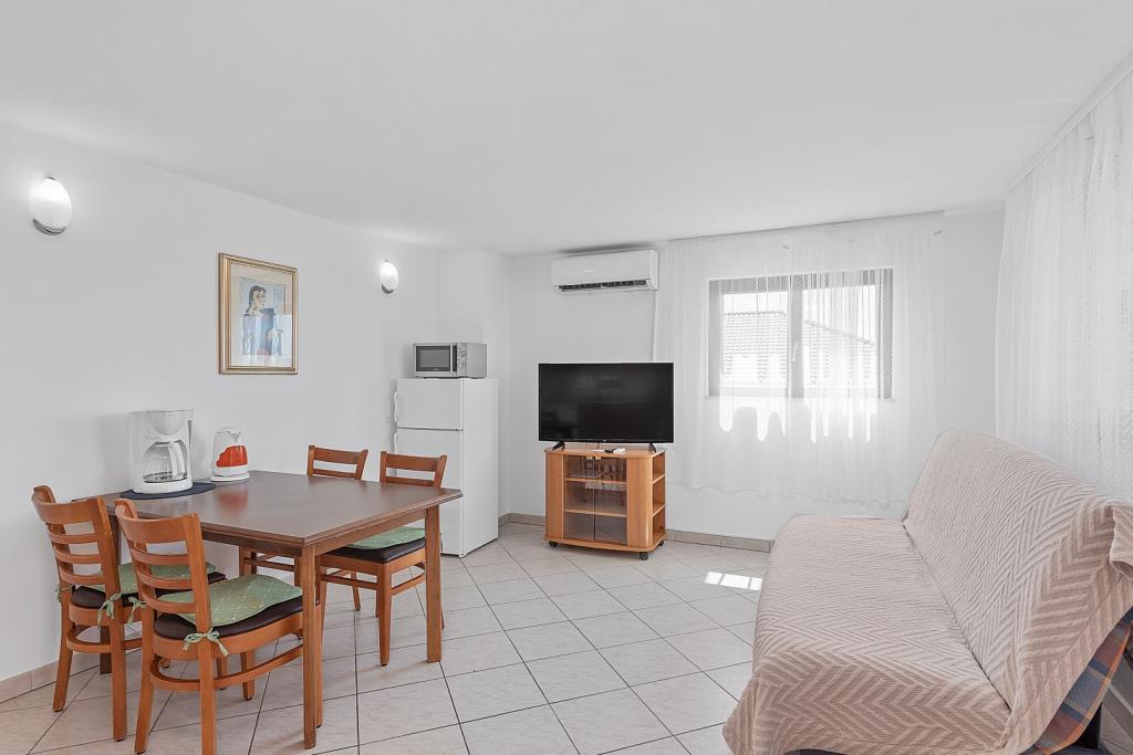 83394_4450_1748967674